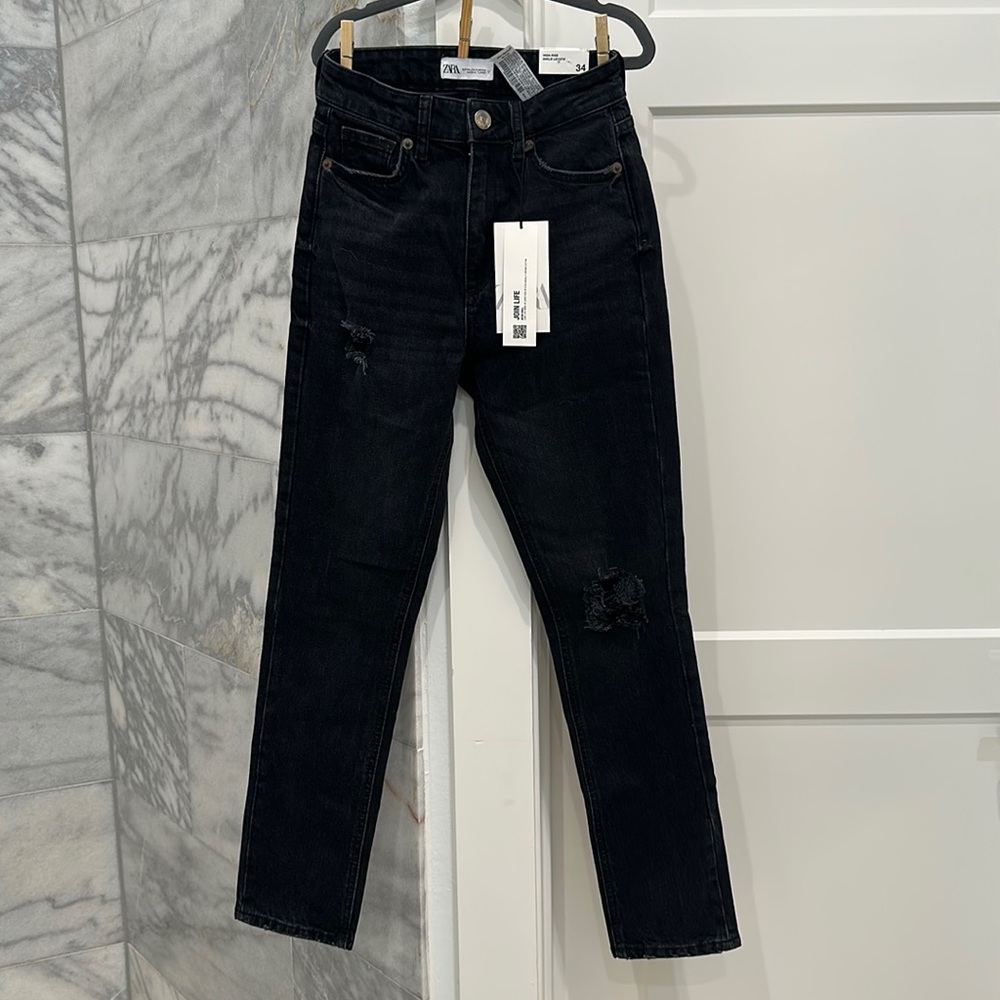 Zara Black distressed jeans